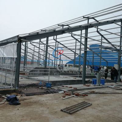 Stabilimenti prefabbricati in acciaio, costruzione agricola moderna in acciaio