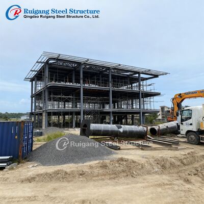 Carico del vento fino a 300 km/h Edificio in acciaio multipiano con zincatura a caldo e acciaio Q355/Q235